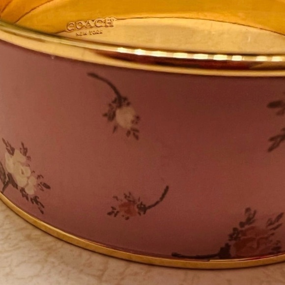Coach Rose Bouquet Print Bangle Gold Plated/ Blossom Coated MSRP:$148 - Picture 4 of 4